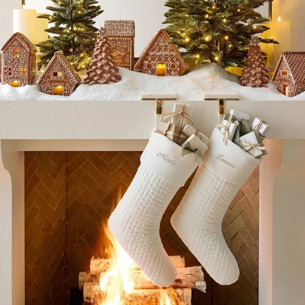Pottery Barn Gingerbread House Stoneware New With Tag
